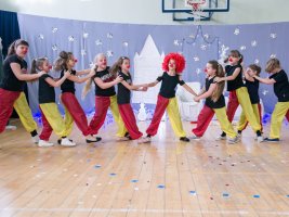 Spektakl: Rodzice dzieciom - 2019